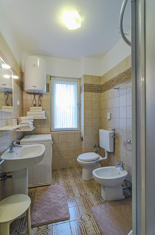 Apartments Lada 1217 เปรมันตูรา ภายนอก รูปภาพ
